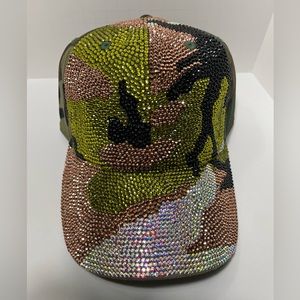New customized rhinestone camo cap